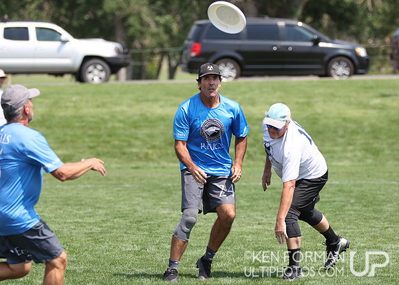 Relics vs. Age Against the Machine iin Pool Play at the 2021 USAU Masters National Championships