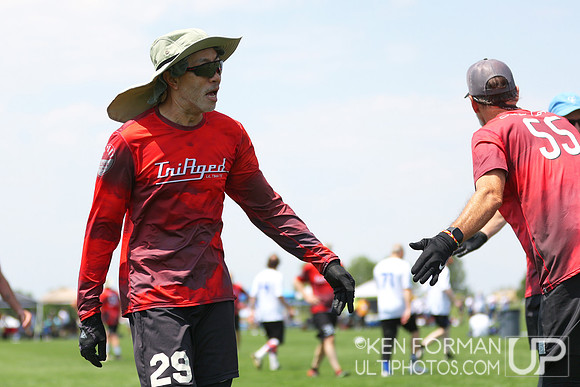 Triaged vs. Oxymorons in Pool Play at the 2021 USAU Masters National Championships