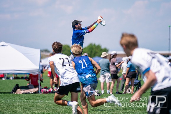 Bracket play at 2024 USAU Youth Club Championship