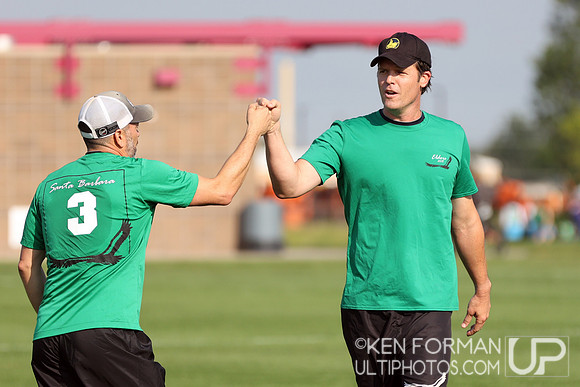Eldors vs. GrandMaster Flash in Pool Play at the 2021 USAU Masters National Championships