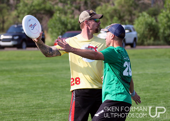 Eldors vs. GrandMaster Flash in Pool Play at the 2021 USAU Masters National Championships
