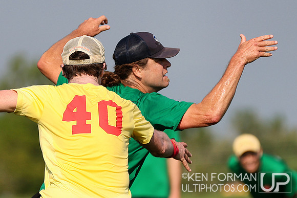 Eldors vs. GrandMaster Flash in Pool Play at the 2021 USAU Masters National Championships