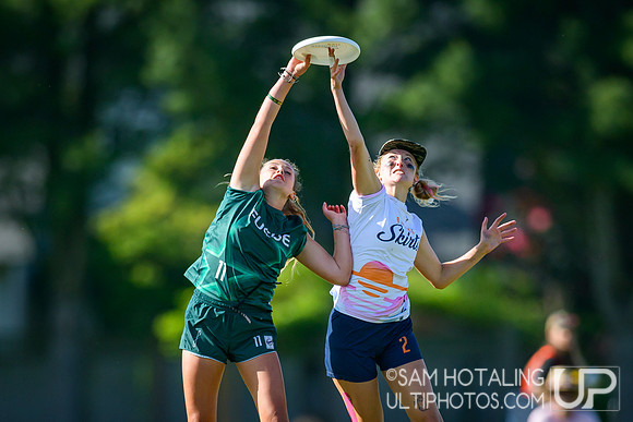 Pre-quarterfinals at USAU D-I College Championships