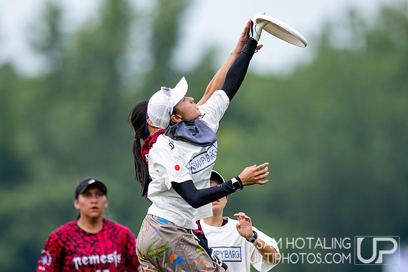 Chicago Nemesis vs Swampybarg in pool play at World Ultimate Club Championships