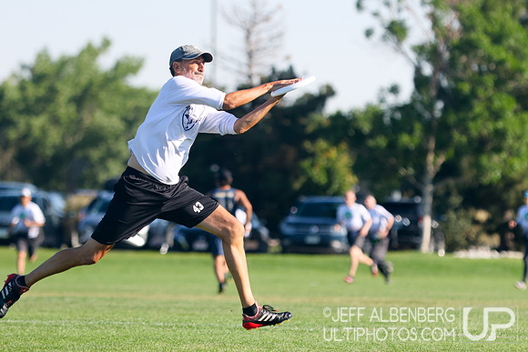 Day 1 of USA Ultimate Masters Championships