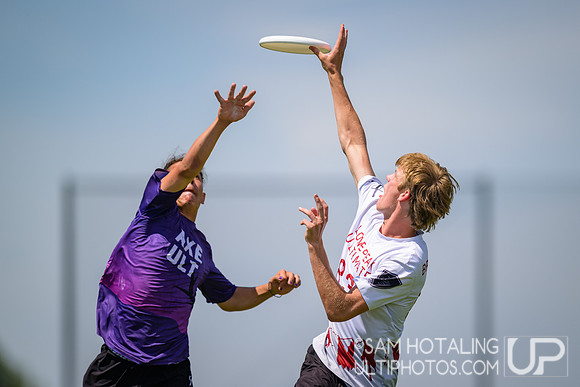 Lone Peak B vs South Eugene in semis at High School National Invite