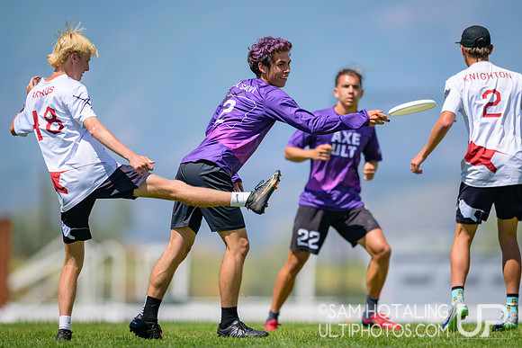 Lone Peak B vs South Eugene in semis at High School National Invite