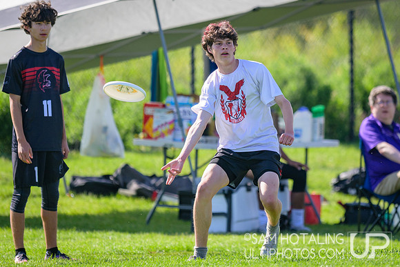 Cleveland B vs Jordan Dirty Birds in prequarters at High School National Invite