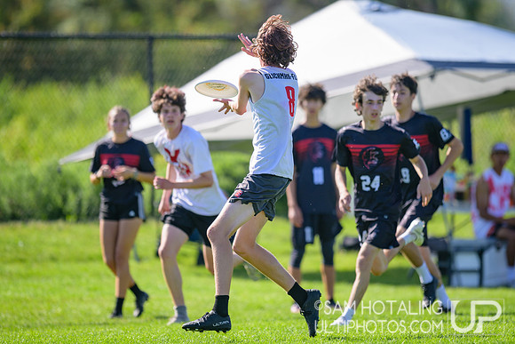 Cleveland B vs Jordan Dirty Birds in prequarters at High School National Invite
