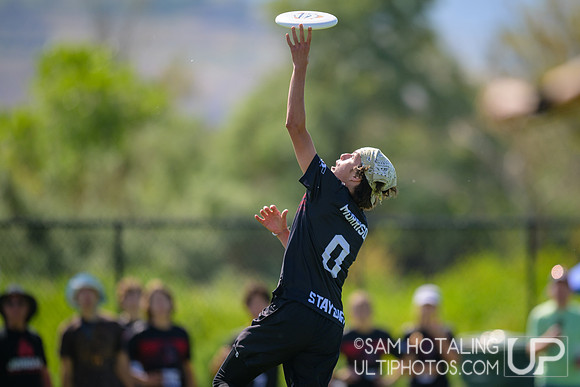 Cleveland B vs Jordan Dirty Birds in prequarters at High School National Invite
