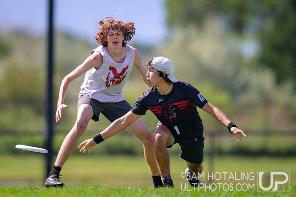 Cleveland B vs Jordan Dirty Birds in prequarters at High School National Invite