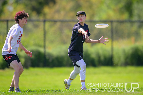Cleveland B vs Jordan Dirty Birds in prequarters at High School National Invite