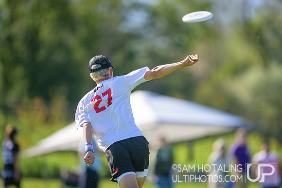 Cleveland B vs Jordan Dirty Birds in prequarters at High School National Invite