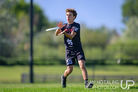 Cleveland B vs Jordan Dirty Birds in prequarters at High School National Invite