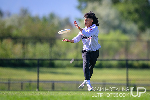 Cleveland B vs Jordan Dirty Birds in prequarters at High School National Invite