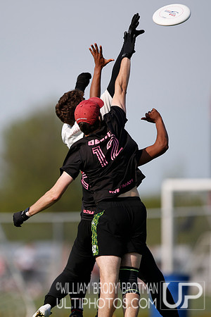 Day 1 of USA Ultimate 2022 D-III College Championships.