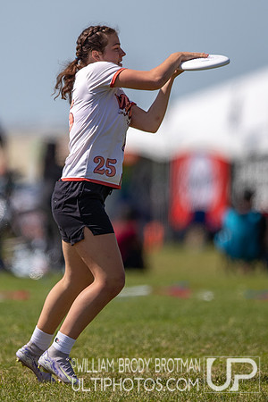 Day 2 of the USA Ultimate D-I College Championships