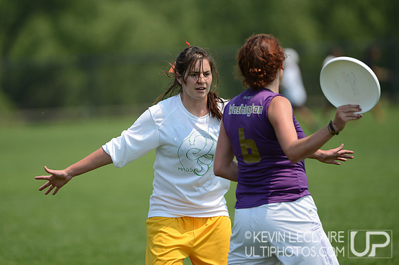 2012 USAU D-I College Championships Saturday Action