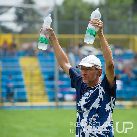 Drag'n Thrust vs. Polar Bears -- WUCC Mixed Final