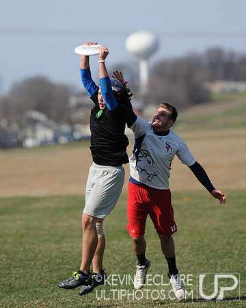 Sunday Open Division Finals Round Action
