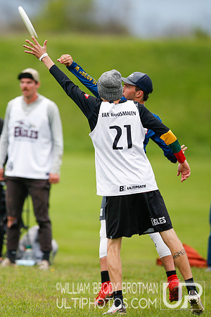 Day 1 of USA Ultimate 2022 D-III College Championships