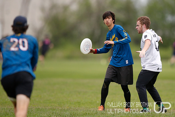 Day 1 of USA Ultimate 2022 D-III College Championships