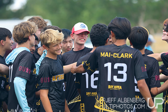 Pool play at USAU Youth Club Championships