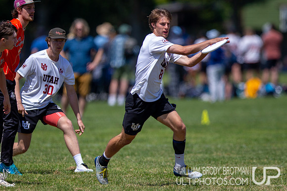 Day 2 of the USA Ultimate D-I College Championships