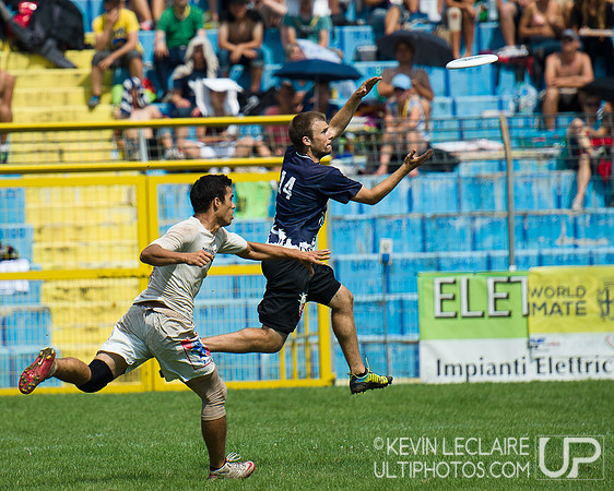 Drag'n Thrust vs. Polar Bears -- WUCC Mixed Final