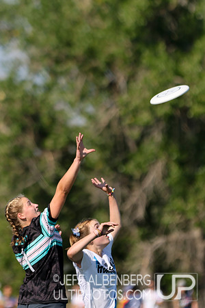 Pool play at USAU Youth Club Championships