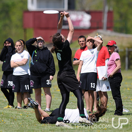 Sunday Quarterfinals - 2010 UPA High School Girls Eastern Championships