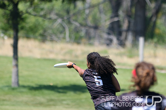 Pool play at USAU Youth Club Championships