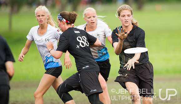 wucc2014_day5_20140806_172041_JBP02598