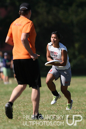 USAU NE Regionals 2013 -- Women's, Sunday Round 3