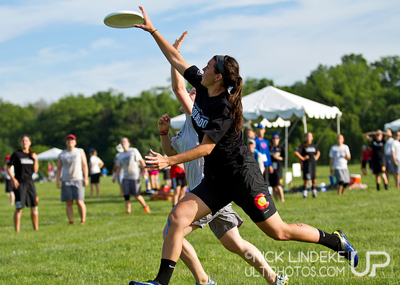 2014 USAU D-I College Champs Sunday Action