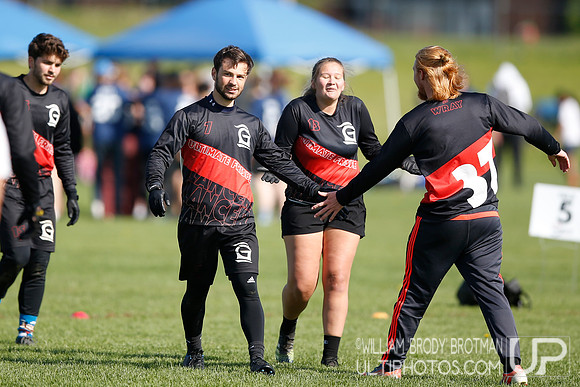 Day 2 of USA Ultimate 2022 D-III College Championships
