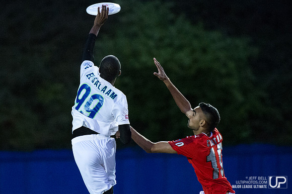 Nighthawks_Rainmakers_20140510_205423_JBP01574
