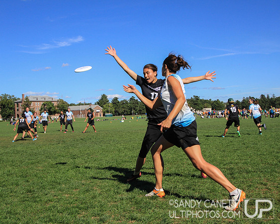 Sunday Action - 2016 USAU Northeast Regionals