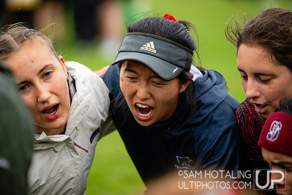 Quarterfinals at USAU DI College Championships