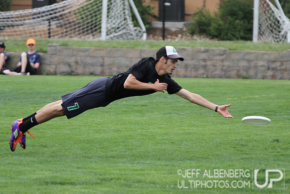 Friday Open Division action from 2012 College Nationals