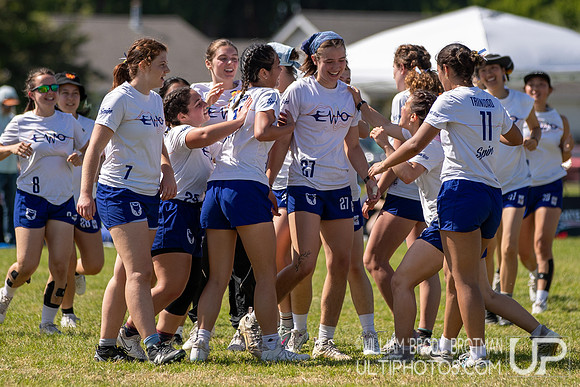 Day 2 of the USA Ultimate D-I College Championships