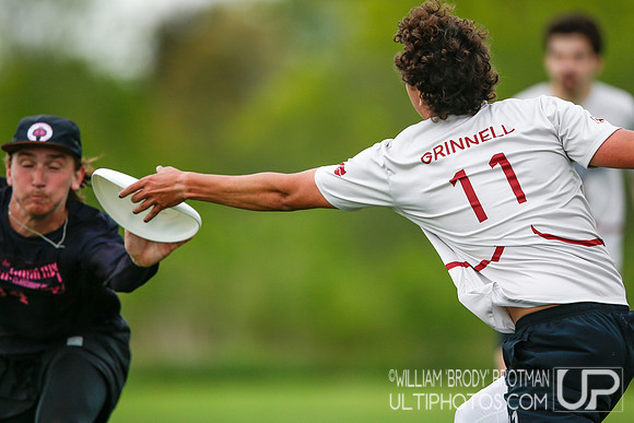 Day 1 of USA Ultimate 2022 D-III College Championships.