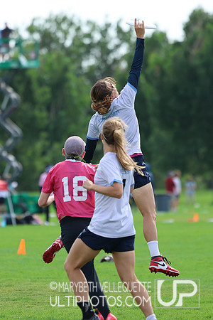 Friday action at the USA Ultimate International Club Championshi