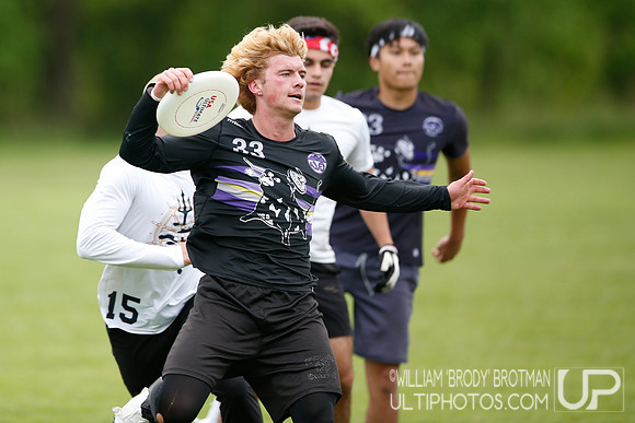 Day 1 of USA Ultimate 2022 D-III College Championships.