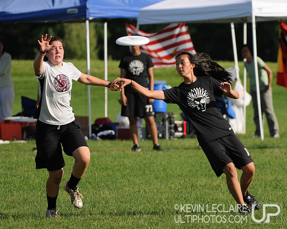 Saturday 4:45pm Girls 1v1 Crossover games