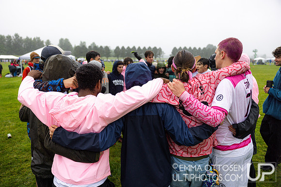 Saturday full coverage from USAU D-IIII College Championships, Pool Play Round 1: Claremont vs OKC
