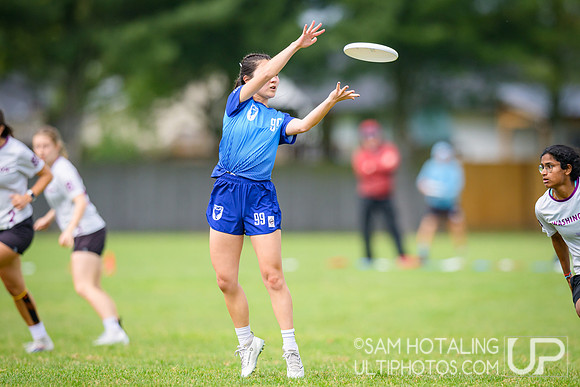 Pool play at USAU D-I College Championships