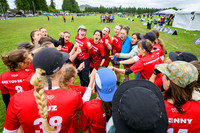 St. Olaf Vortex vs Wesleyan Vicious Circles in quarterfinals at USAU D-III College Championships