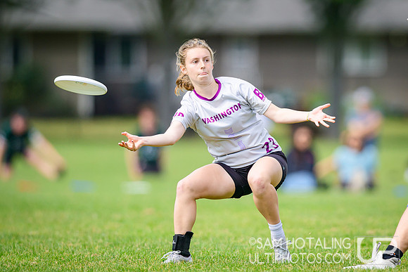 Pool play at USAU D-I College Championships