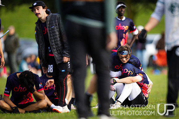Sunday full coverage from USAU D-IIII College Championships: Semi-Finals